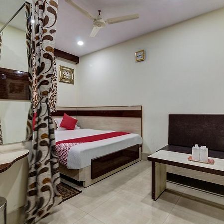 Oyo Hotel Satguru Jamshedpur Exterior photo