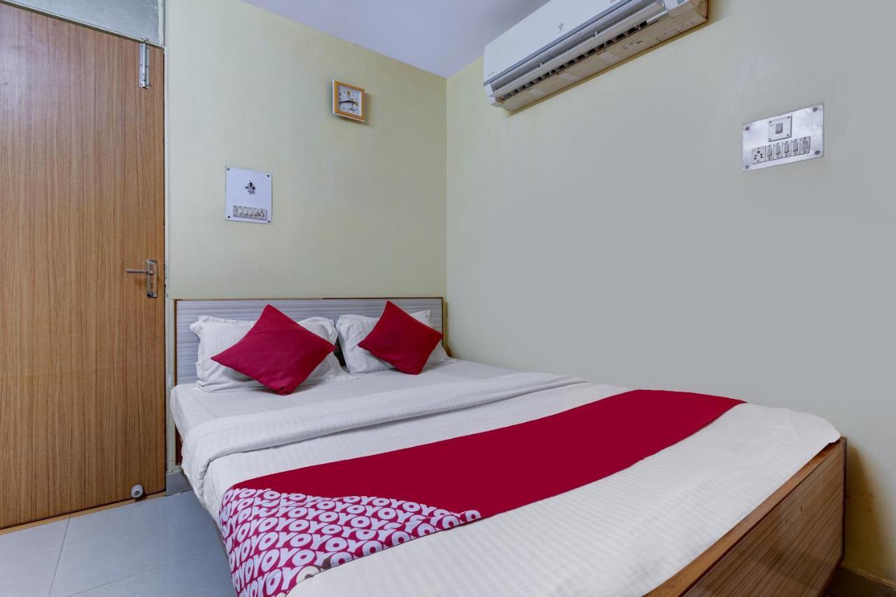 Oyo Hotel Satguru Jamshedpur Exterior photo